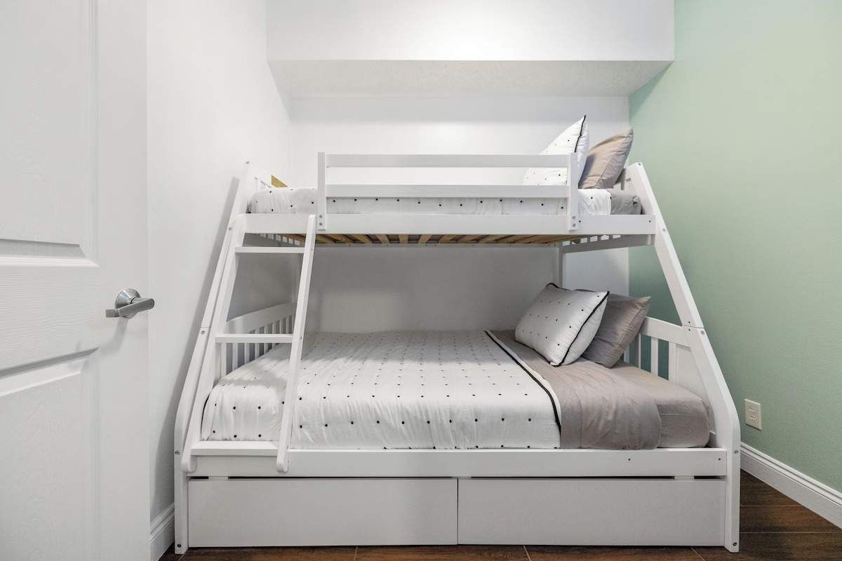 Bedroom 3 - Full size and twin bed bunk, drawers under bed.  In-room TV also.  